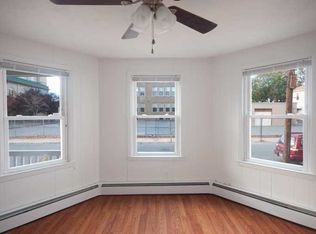 119 Norfolk Ave #1F, Pawtucket, RI 02861