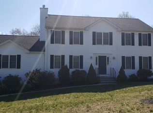 8 Paulette Way, Millville, MA 01529