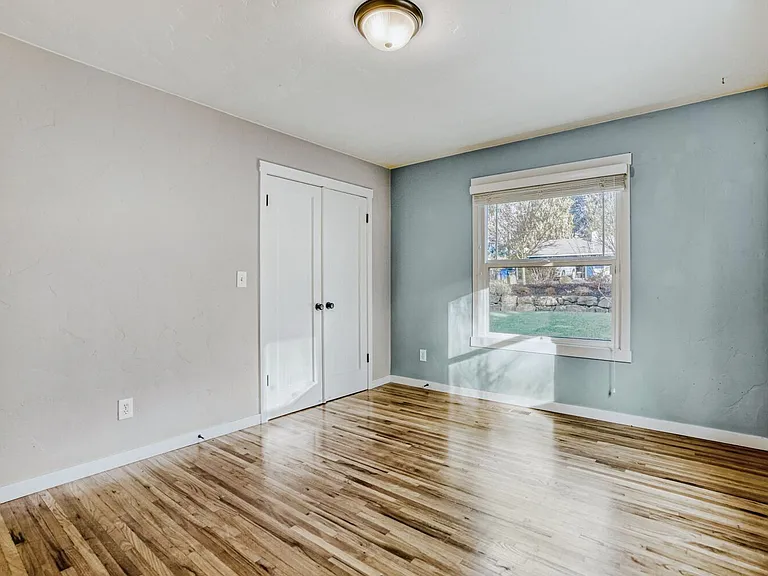 2507 NE 59th St — Photo 19