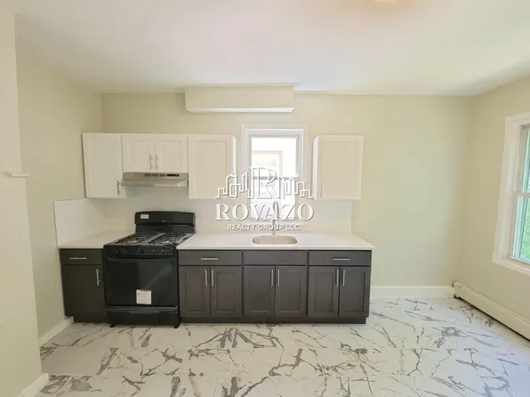 525 21st St #2, Irvington, NJ 07111