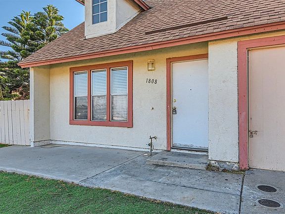 4th image of 1808 Hanford Dr
