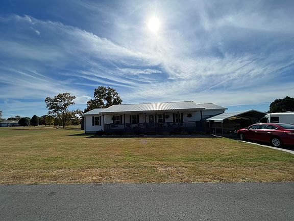 3rd image of 100 Katie Dr