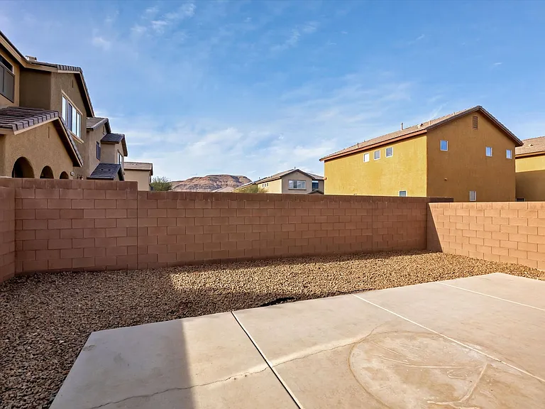 6789 Dragonfly Rock St — Photo 5