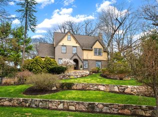 311 Awixa Rd, Ann Arbor, MI 48104