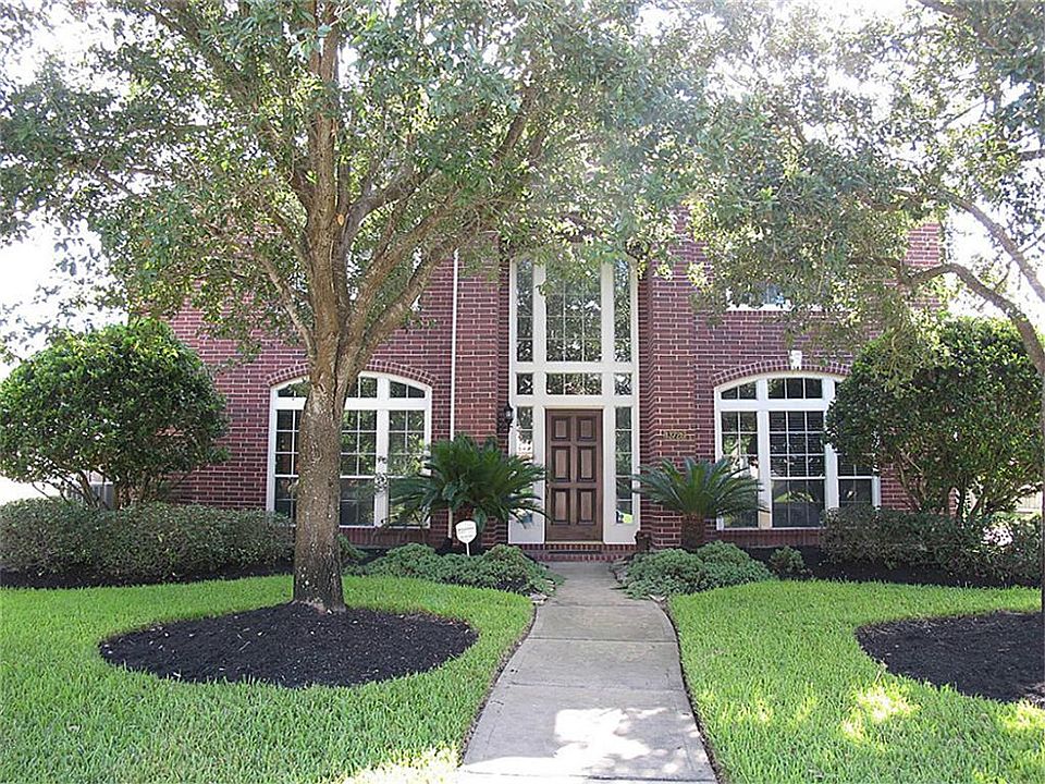 1st image of 13726 Greenwood Manor Dr