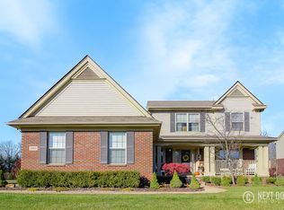 5801 Pond Hill Ct, Howell, MI 48843