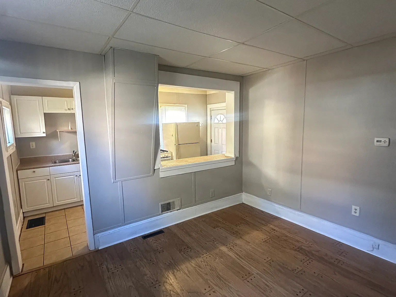 2 bed, 900 sqft, $950 — Photo 3