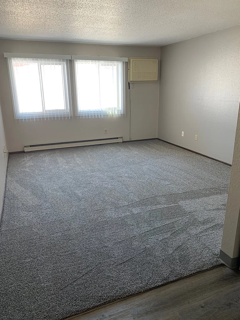 Westridge Apartments — Photo 2