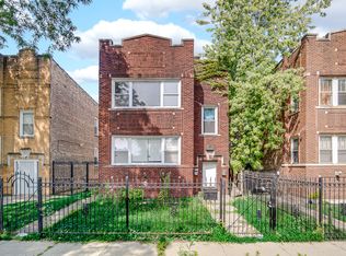 8114 S Manistee Ave, Chicago, IL 60617