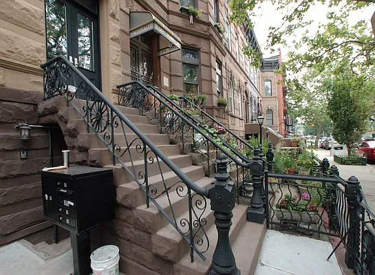 Rented by Corcoran | media 40