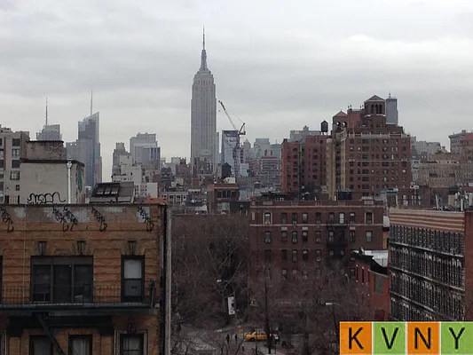 Rented by KVNY Soho | media 23