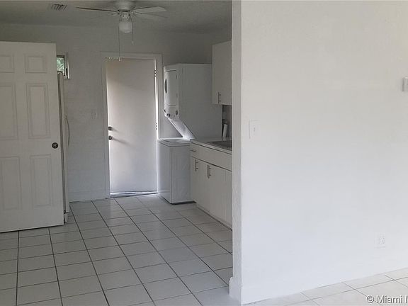 4th image of 2632 NW 18th Ter #2636