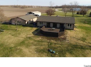 30310 E Frontage Rd, Farmersville, IL 62533