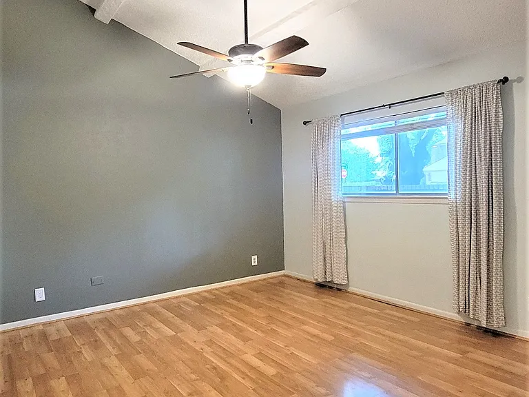 2118 Warnford Pl — Photo 23
