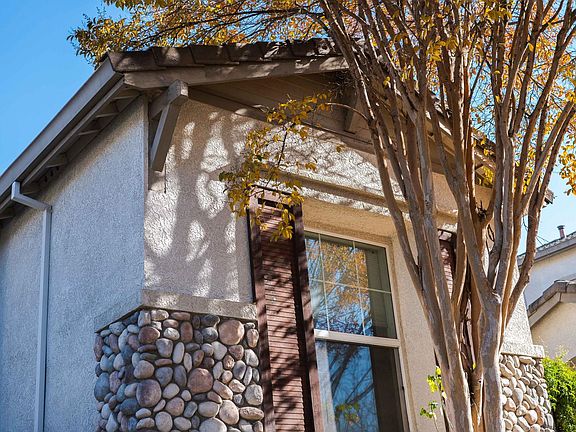 2nd image of 299 Romano Way