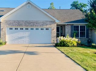 1132 Villa Flora Dr #44B, O'Fallon, MO 63366