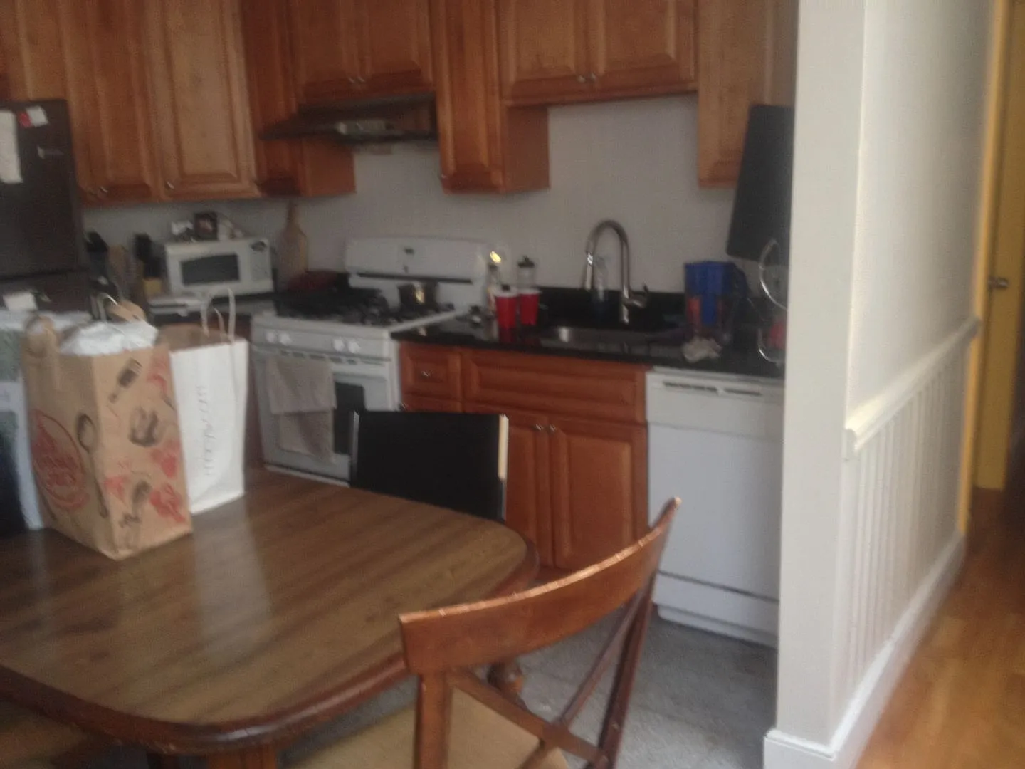 No Brokers Fee, Central Location, In-Unit Washer and Dryer, Private Porch — Photo 3