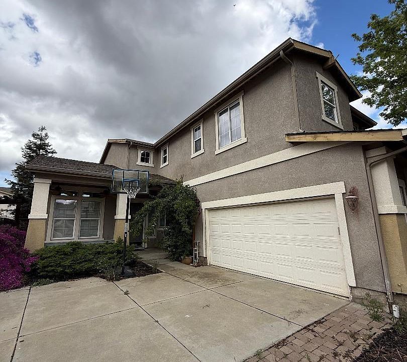 1st image of 981 Finn Way