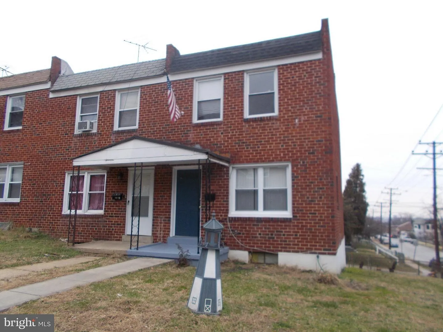 1432 Locust St photo 1