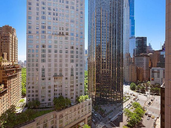 2nd image of 62 W 62nd St APT 21C