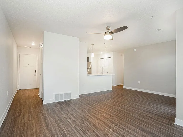 Meadowbrooke Apartment Homes — Photo 194