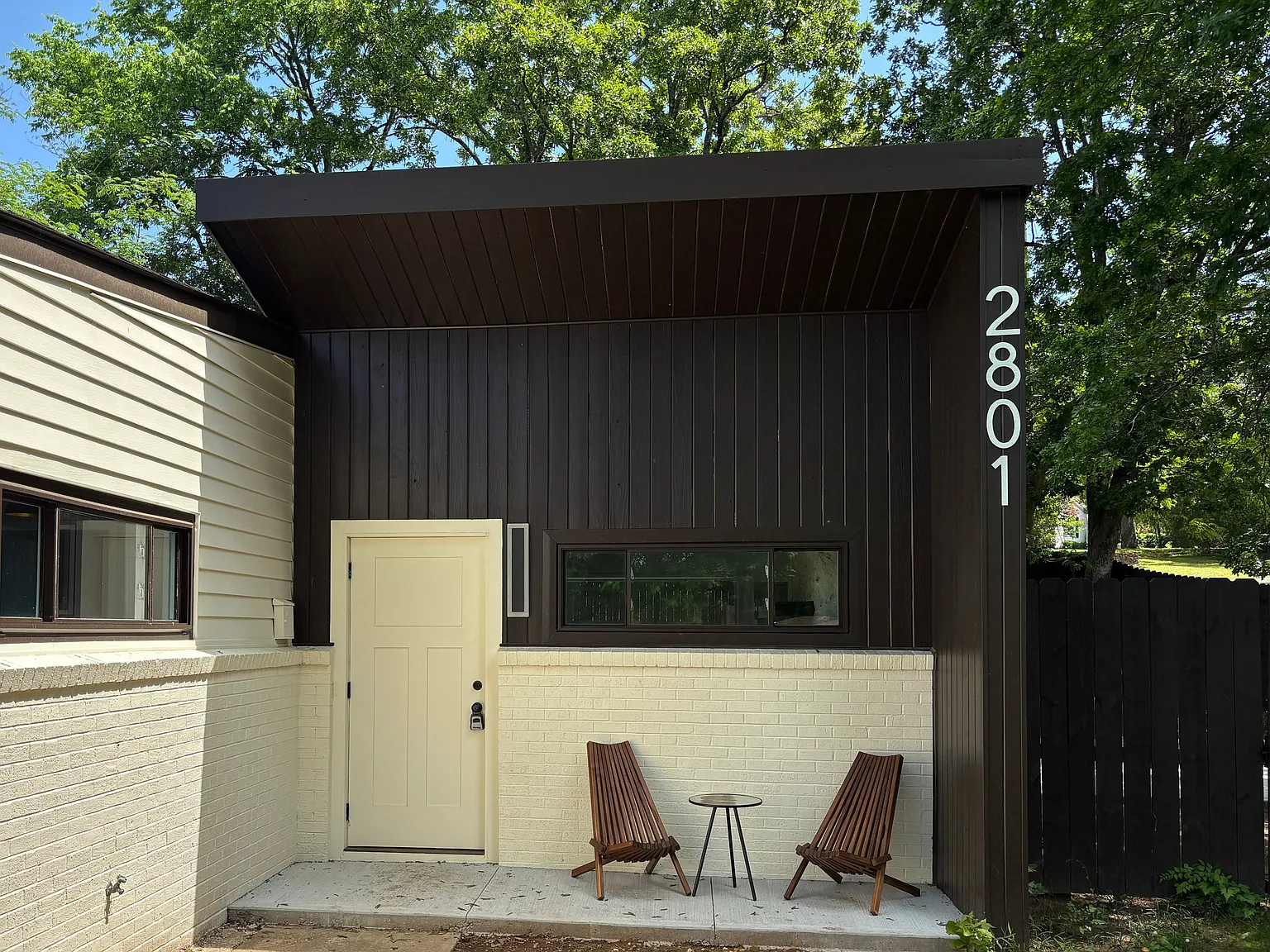 3 bed, 1401 sqft, $2,200 — Photo 3