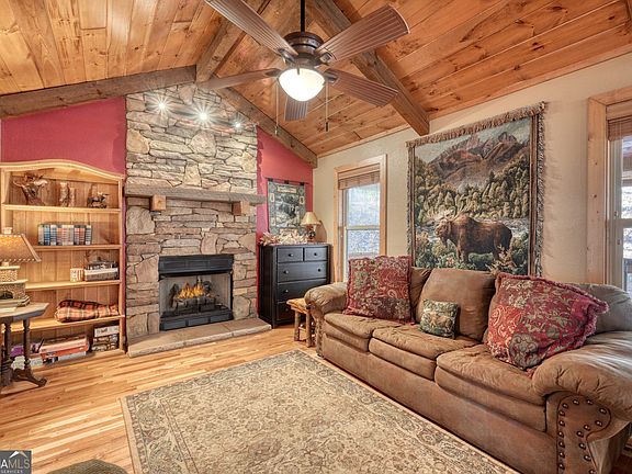 5th image of 518 Rizzitello Ln #9