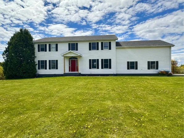 5 Brandell Dr, Plattsburgh, NY 12901