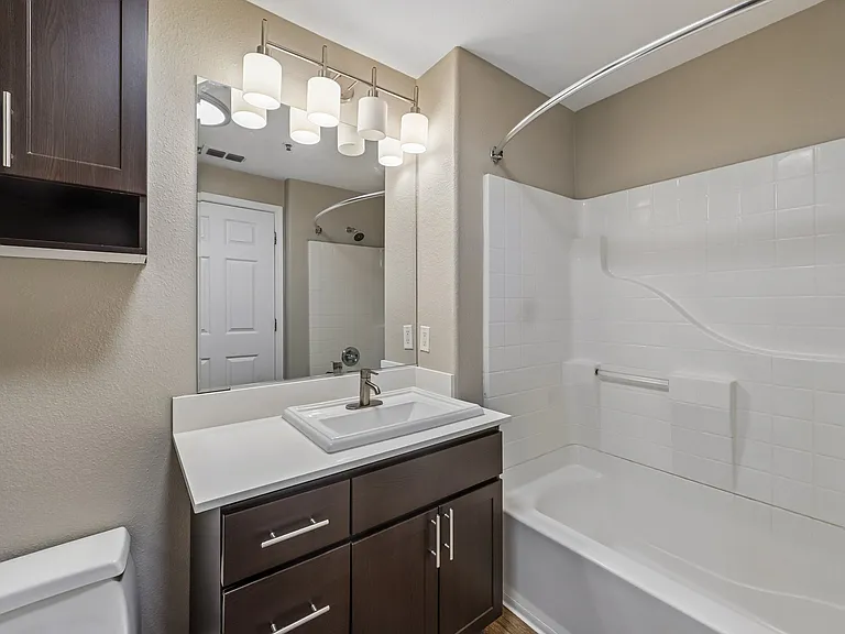 Ivy Hill — Photo 14