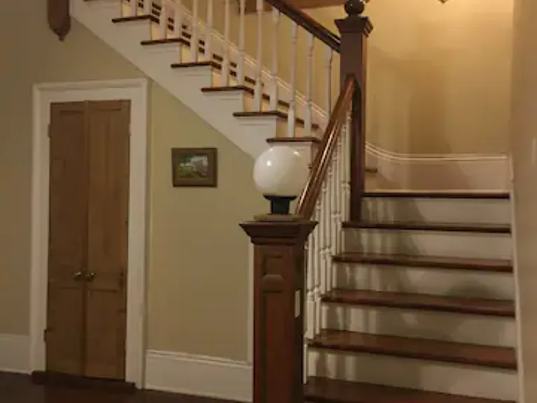 Front interior steps