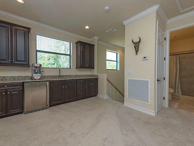 9560 Firenze Cir — Photo 12