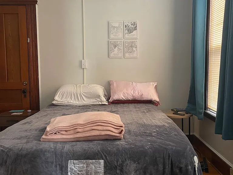 23-25 Woodland Street — Photo 6