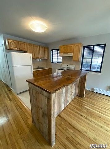 2nd image of 14451 85th Ave