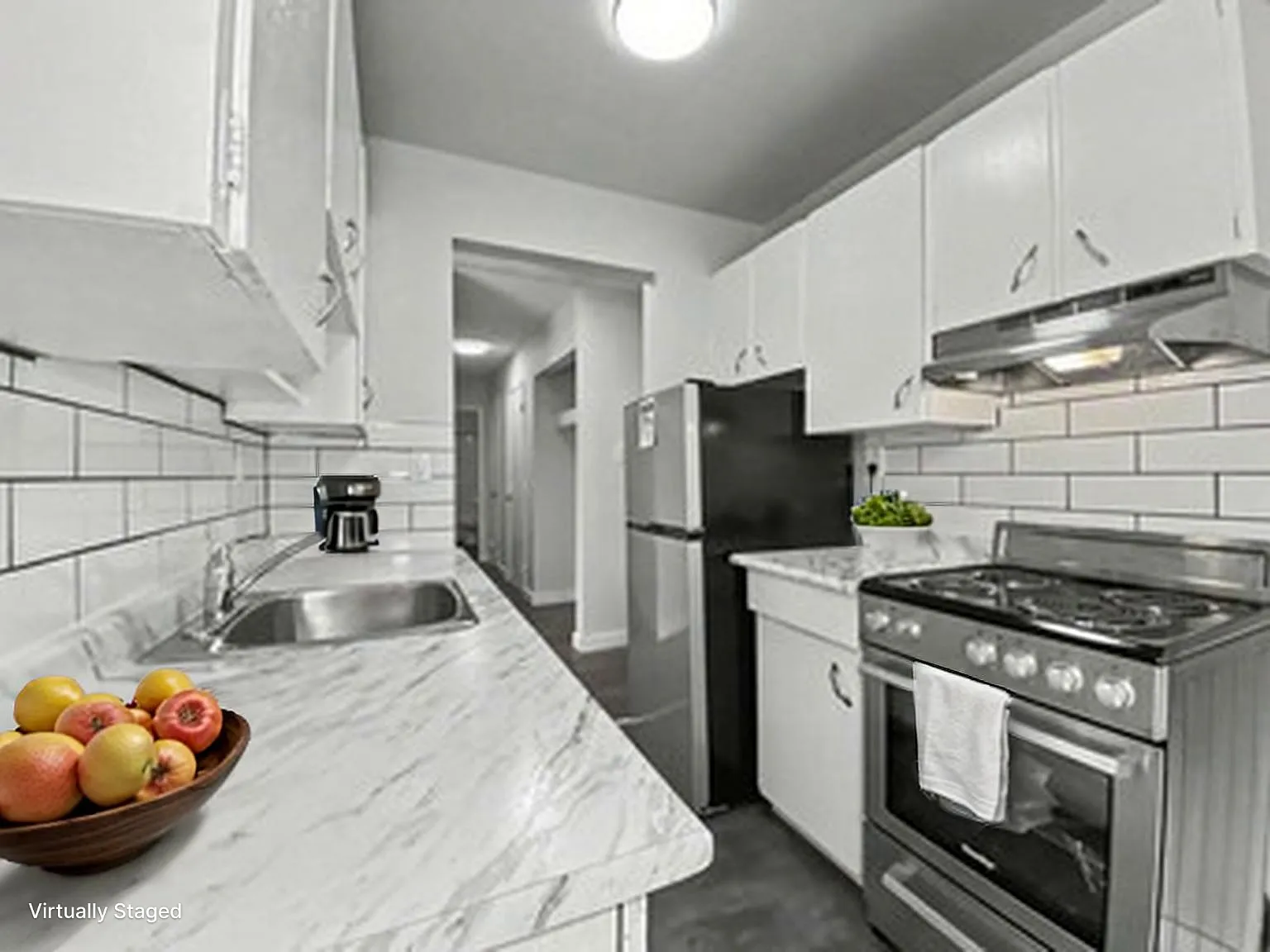 Centre 102 Apartments — Photo 3