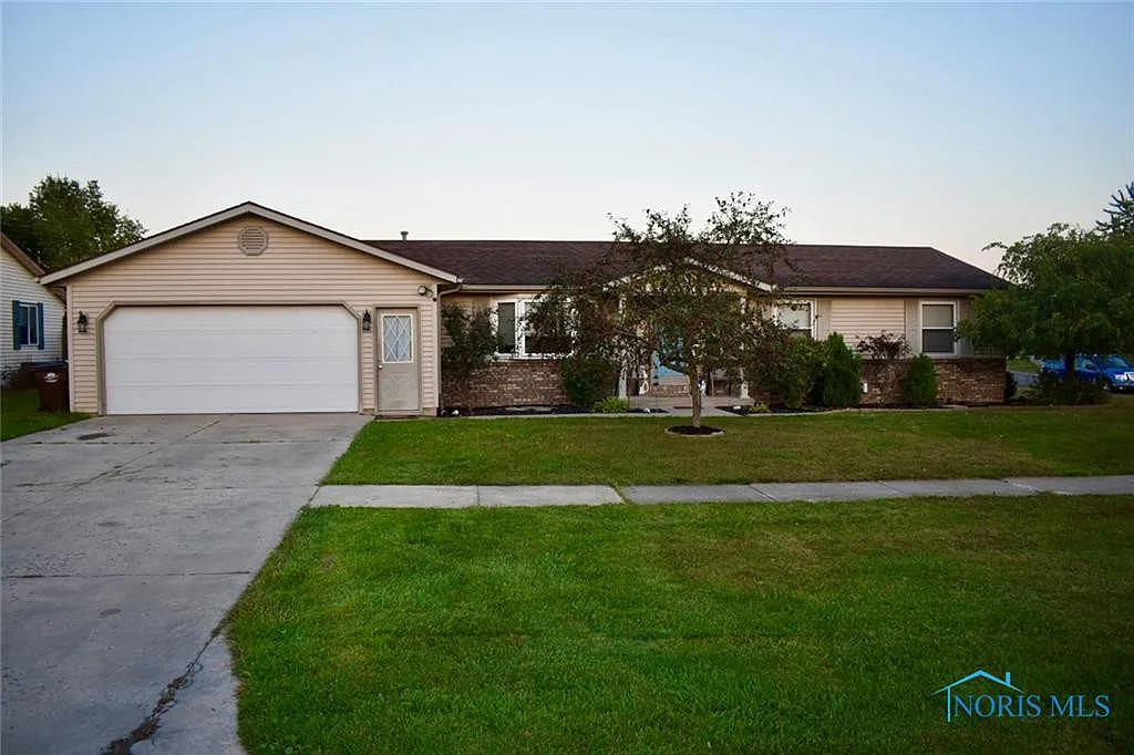 1741 Ginter Rd photo 1