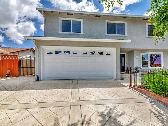 4th image of 278 Falcato Dr