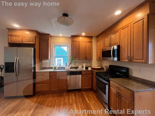 137 Sunset Rd, Arlington, MA 02474