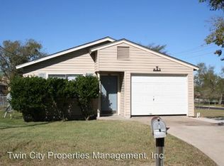 311 Sterling St APT B, College Station, TX 77840