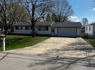 137 Marie Ave, Elk Run Heights, IA 50707