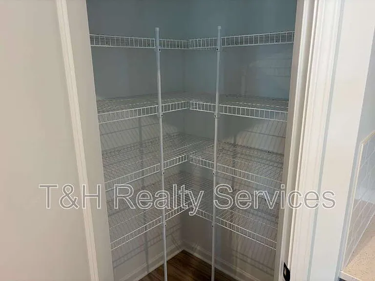 5790 Arcade Blvd — Photo 11