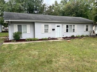 2852 Floyd St, Lake Station, IN 46405