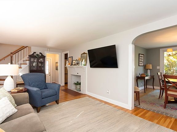 5th image of 5 Norwich Cir