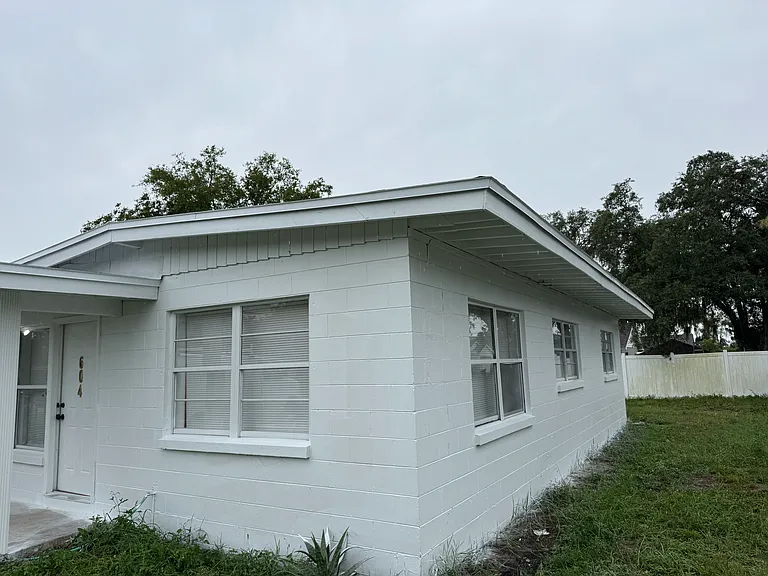 604 E Church Ave — Photo 20