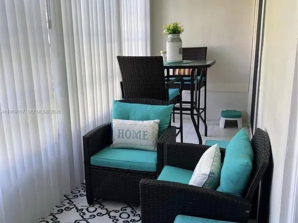 7605 W Atlantic Blvd APT 205, Pompano Beach, FL 33063