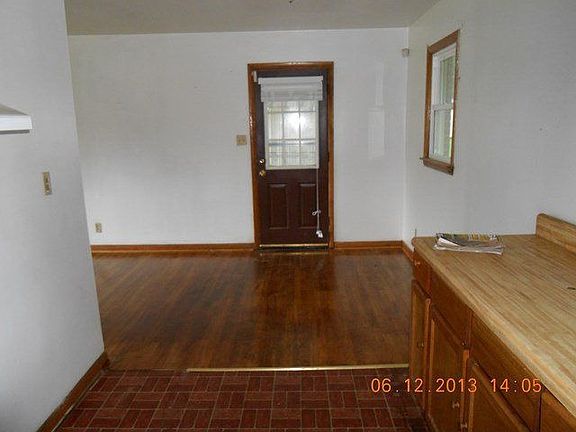 4th image of 158 Dawson St
