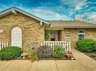 609 E Bovell St, Crowley, TX 76036