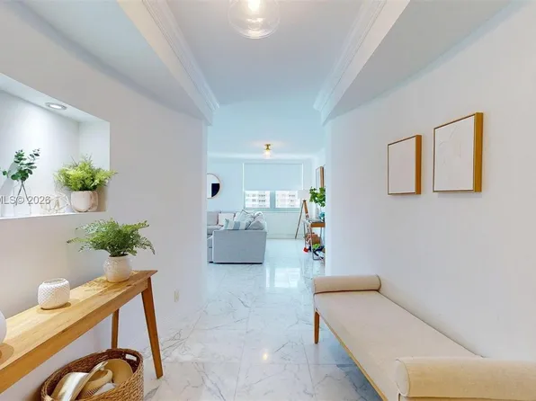 1912 S Ocean Dr APT 9A, Hallandale, FL 33009