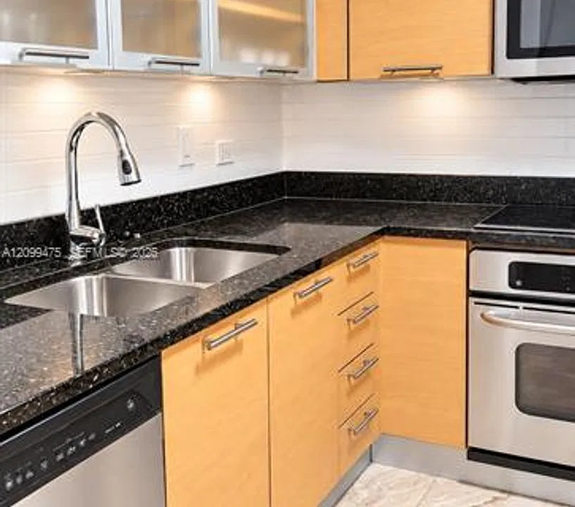 31 SE 5th Street Cu #2604