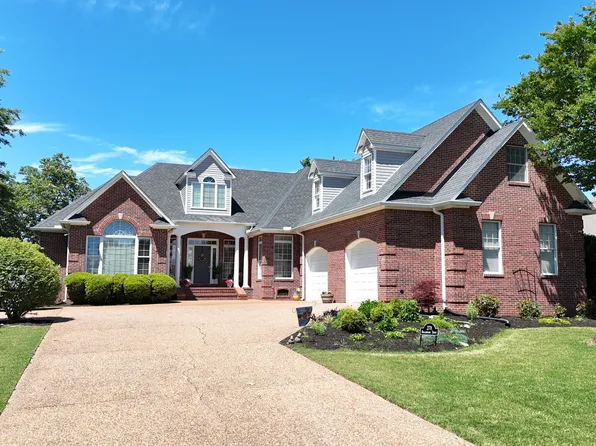 278 Bellemeade Dr, Lexington, TN 38351