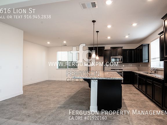 5th image of 1616 Lion St